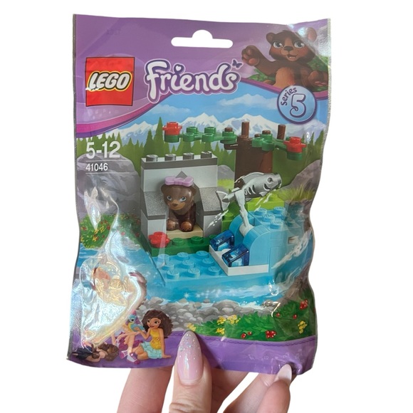 Retired LEGO Friends Jungle Rescue & Brown Bear’s River Friends 2 Pack Set - Picture 3 of 10